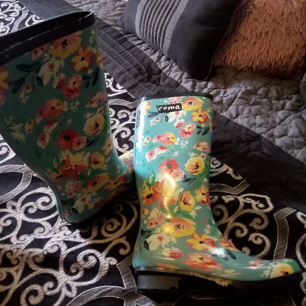 Rain/muck boots